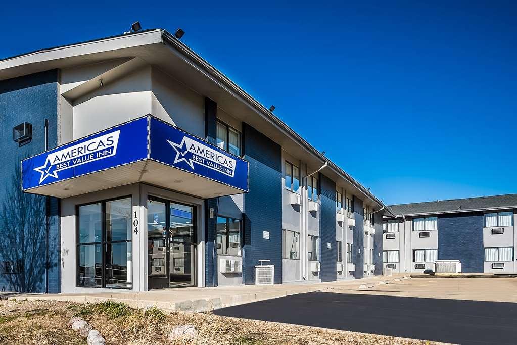 Americas Best Value Inn East Peoria Ngoại thất bức ảnh