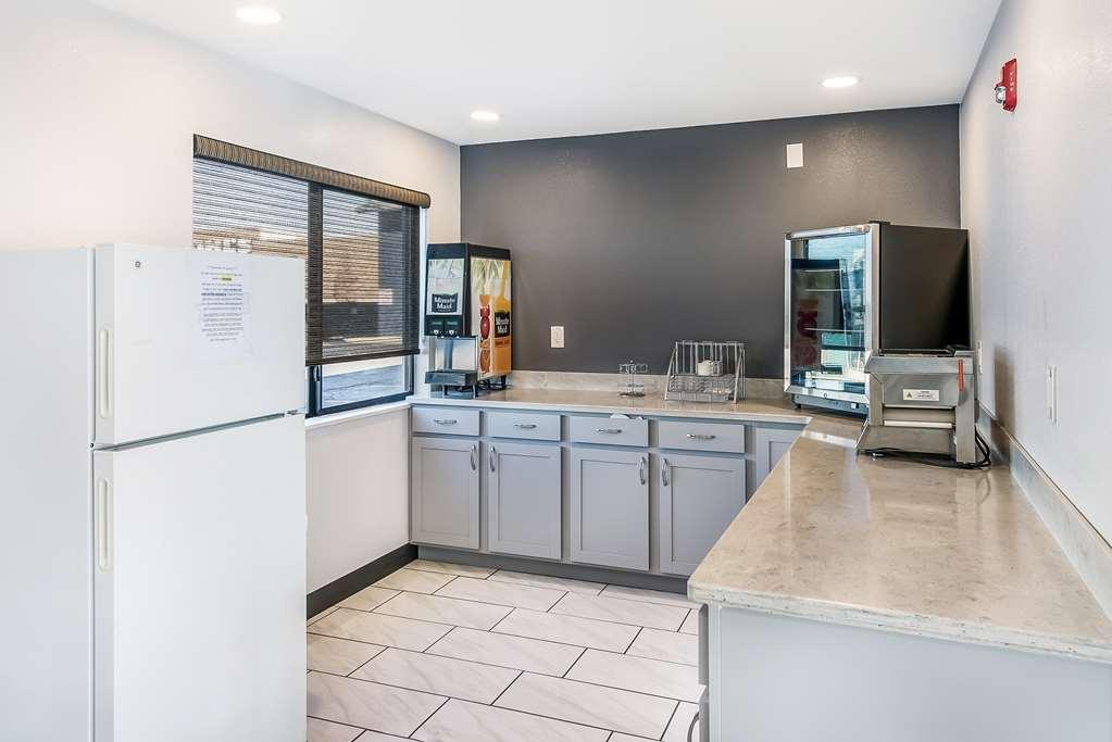 Americas Best Value Inn East Peoria Nhà hàng bức ảnh