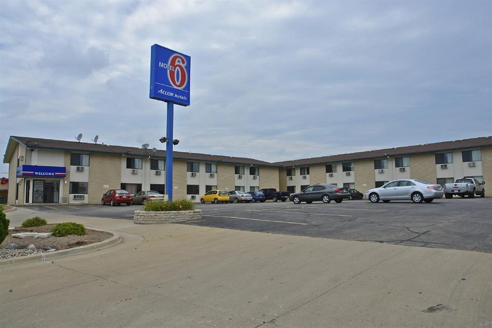 Americas Best Value Inn East Peoria Ngoại thất bức ảnh