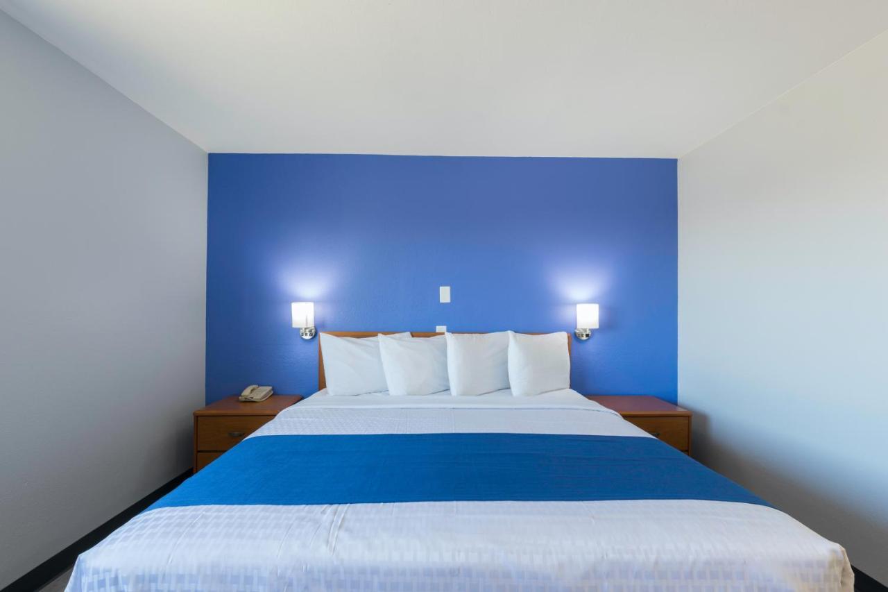 Americas Best Value Inn East Peoria Ngoại thất bức ảnh